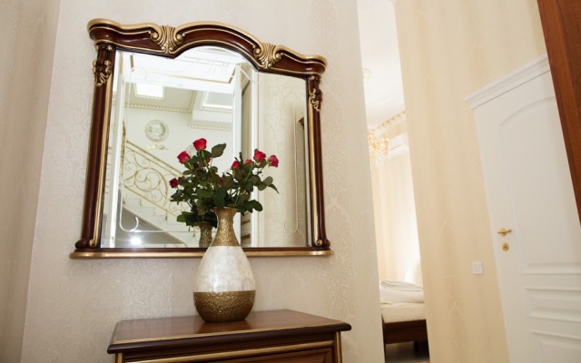 De Versal Hotel