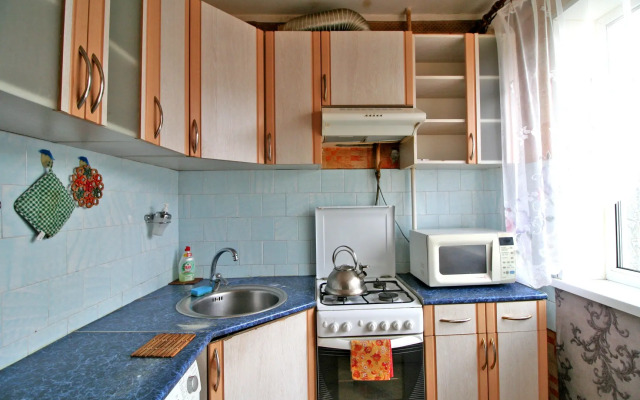 Teplaya Dvukhkomnatnaya Flat