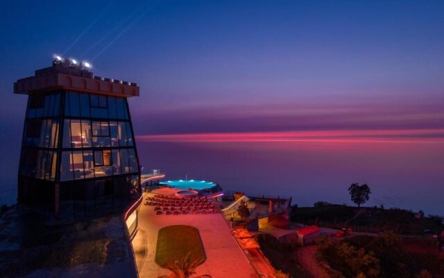 Litz Resort Hotel