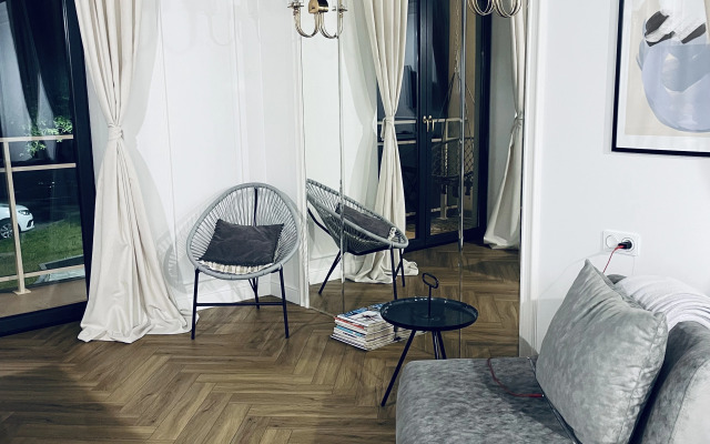 Dizaynerskie Parizh Na Baltike Apartments