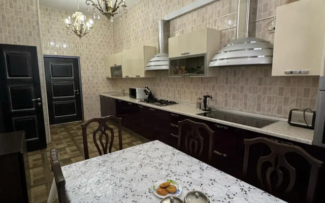 Arkhar Guest House