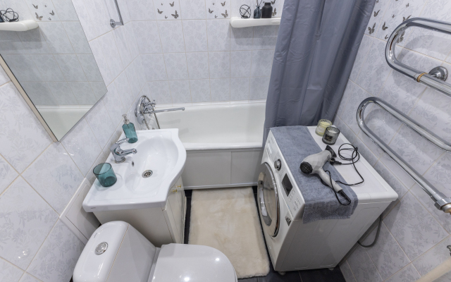 Na Bolshoy Krasnoy 3 Flat