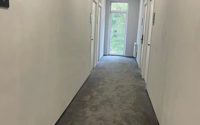 Hotel Airis Residence