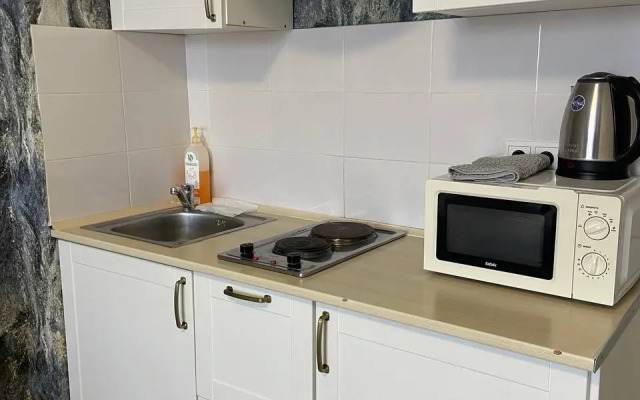 Апартаменты Студия Кореновская 2/4