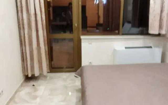 Komfort V Sochi Na Nesebrskoy 14 Apartments