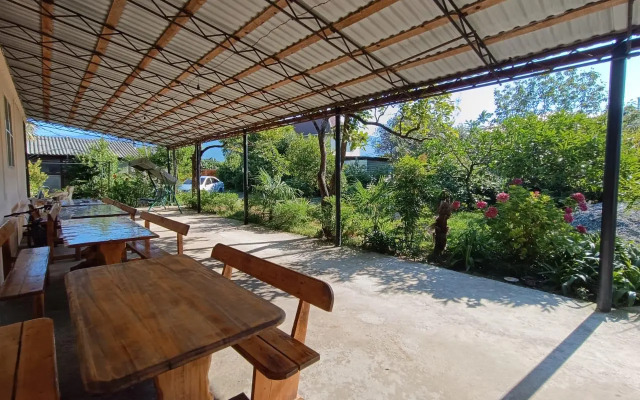 Anita Guest House