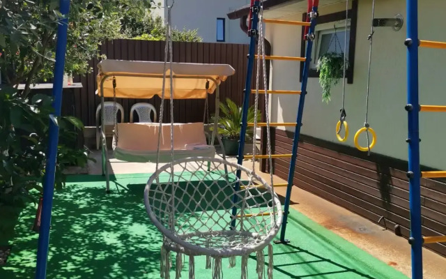 Voyazh Guest House