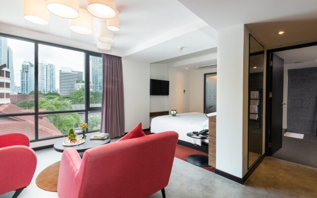 Maitria Mode Sukhumvit 15 Bangkok