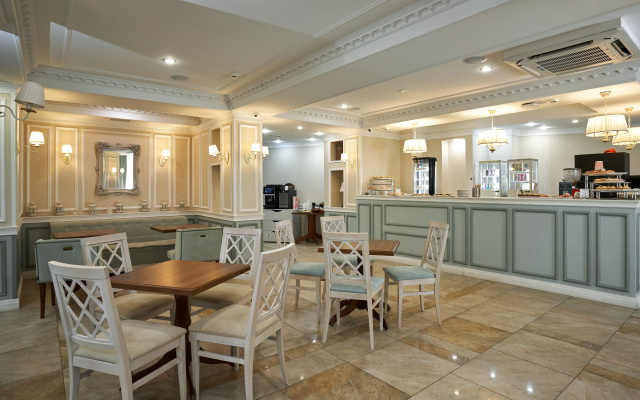 Kurortnyj otel' Alean Family Biarritz