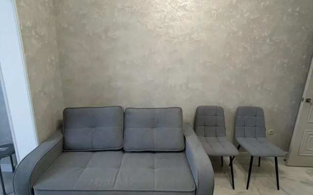 Novaya S Vidom Na Reku Flat