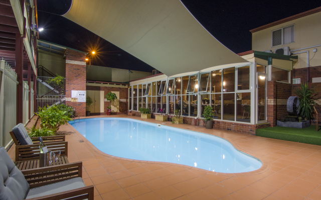 Quality Inn Railway Hotel
