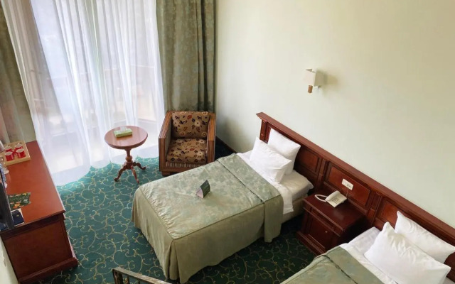 Hotel Russia