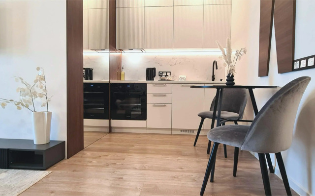 Апартаменты с панорамным видом Бора-Бора VIP в элитном ЖК Минск-Мир