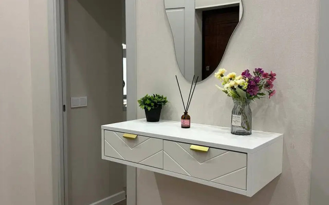 Premium 2-kom. s shikarnym vidom na ozero Flat