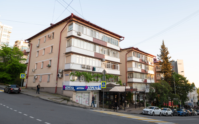 Uyutnaya Kvartira V Sochi Apartments