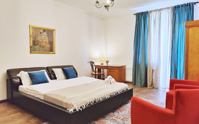 Квартира M.O.O.N Apartments  - Tole bi 45 Center