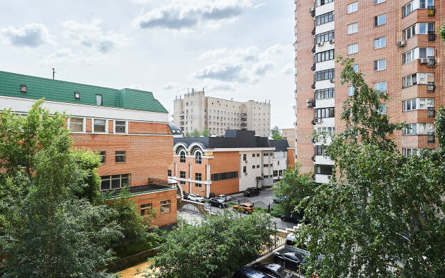 GM Uyutnaya Treshka U Patriarshikh Prudov Apartments