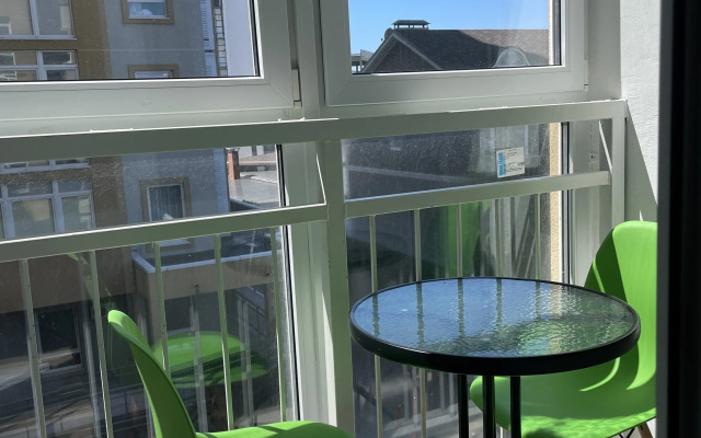 Bely Pesok Apartments