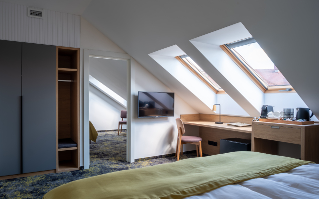 Amber Shore Collection Hotel
