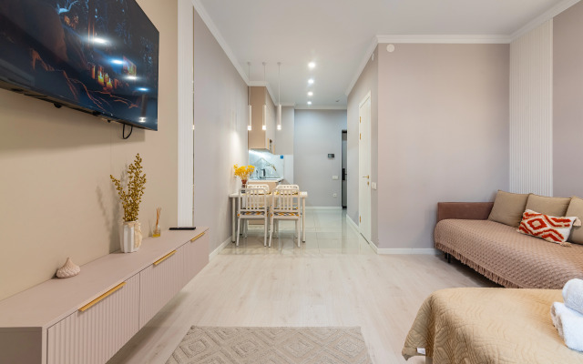 Апартаменты Студия Ferrero Rocher в центре рядом c ТРЦ (274)