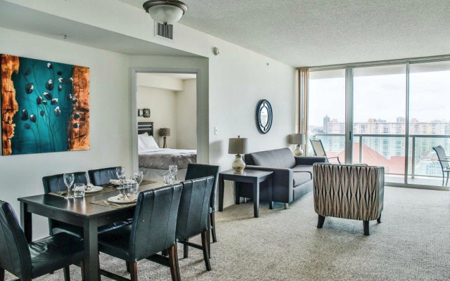 Intracoastal Yacht Club Apart-Hotel