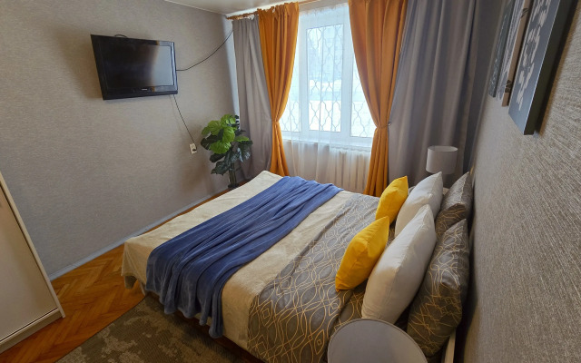 Квартира на Каховка 14к1