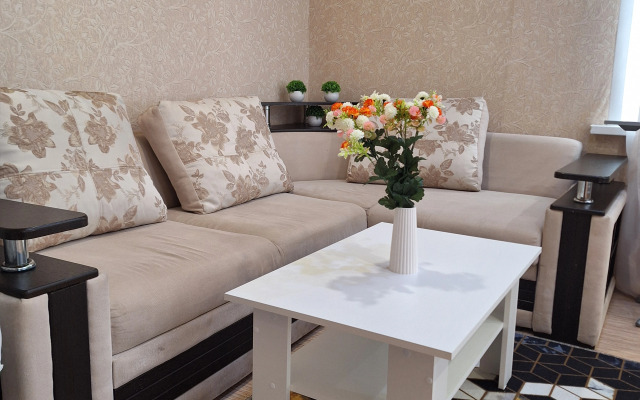 V Samom Tsentre Kurska Flat