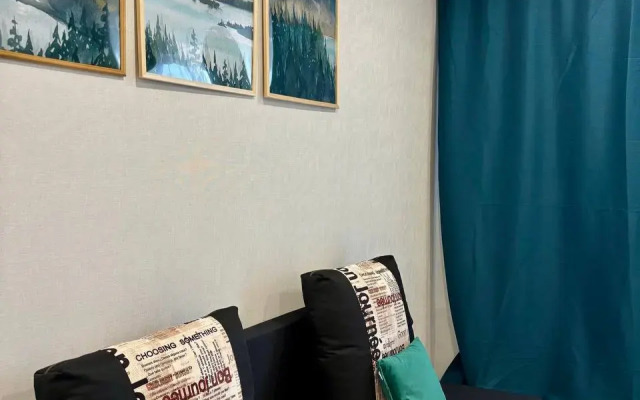 Yevrodvushka V Tsentralnom Rayone Flat