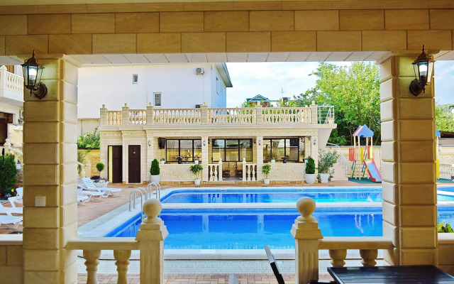Diva Plaza Hotel