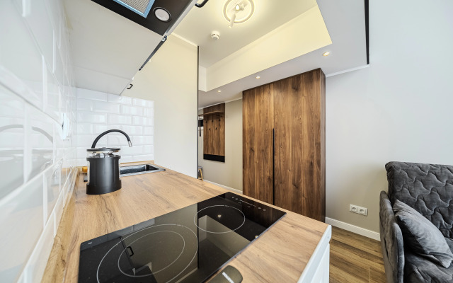 Novaya uyutnaya studiya na Prilukskoy Apartments