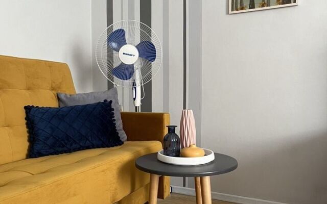 V Samom Tsentre Goroda Flat