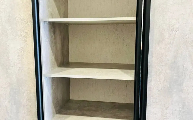 Kvartira Parasaa krovat' v uutnoj studii radom s VDNH