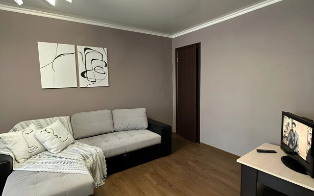 Квартира уютная рядом с ЖД Вокзалом