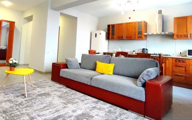 Bliss aparts: Centre-Deputatskaya D Apartments
