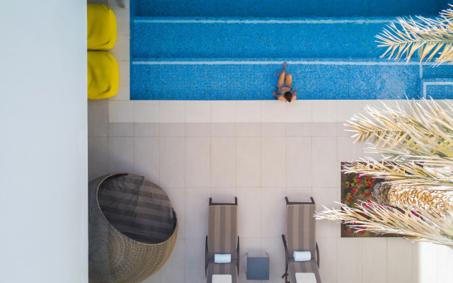 Отель Meliá Desert Palm