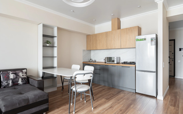 Na Arbate v Istoricheskom Tsentre Almaty Flat