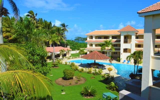 The Palm Beach Luxury Condo Apart-Hotel