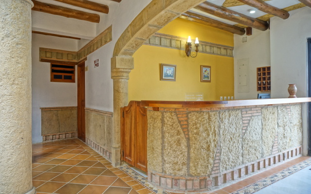 Отель Campanario Real