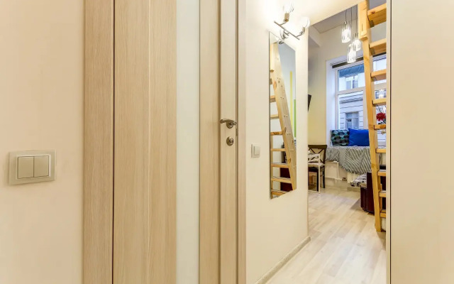 Апартаменты 6 на Лиговском проспекте (ЛИГ6)