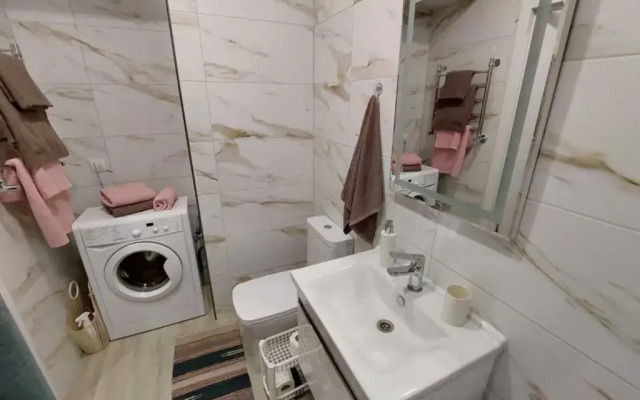 Na Prostornoj SutkiRu Flat