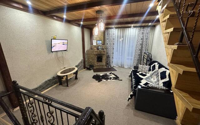 Коттедж с Камином