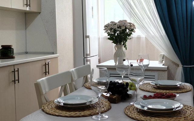 Ryadom S Sanatoriem Solnechny Flat