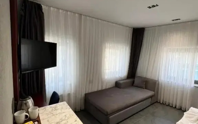 Voir Hotel Pera