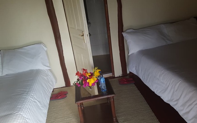 The Great Circle Lodge Hotel