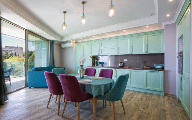 Zazerkalye Yalta Vozle Morya Apartments