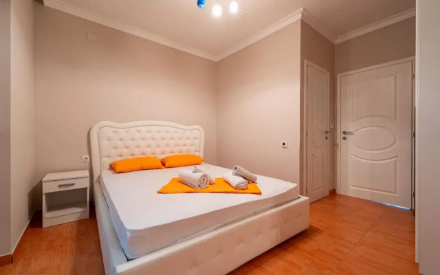Saray Apartments