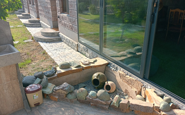 Khachatryan's Guest House