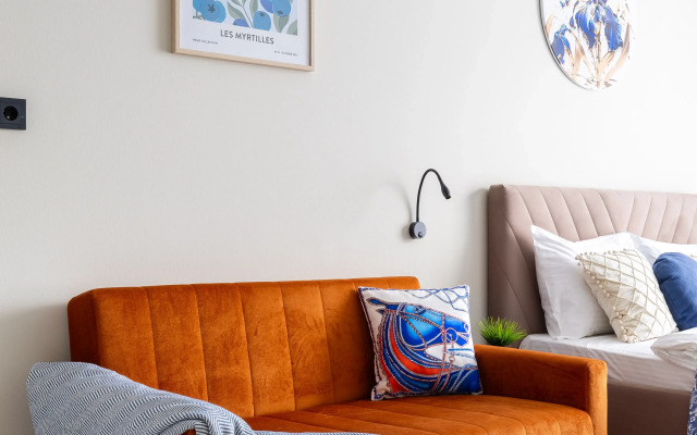 Апартаменты Черника - новый уютный апартамент у метро Ладожская