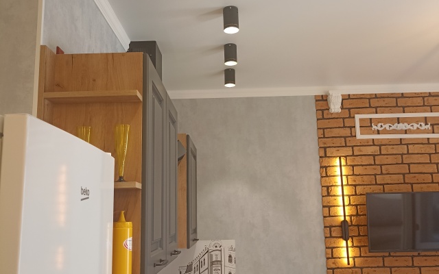Dizaynerskaya Kvartira S Vidom Na Chernoye More Flat