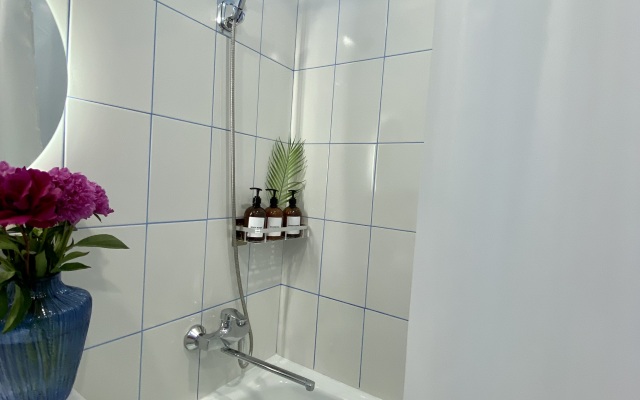 Yuzhnoe Nebo vblizi trassy m4 i centra goroda dlya 4h gostej Flat